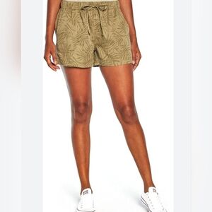 GAP Leaf Print Lyocell Pull-On Shorts Size M Olive Green Elastic Waist  #1121